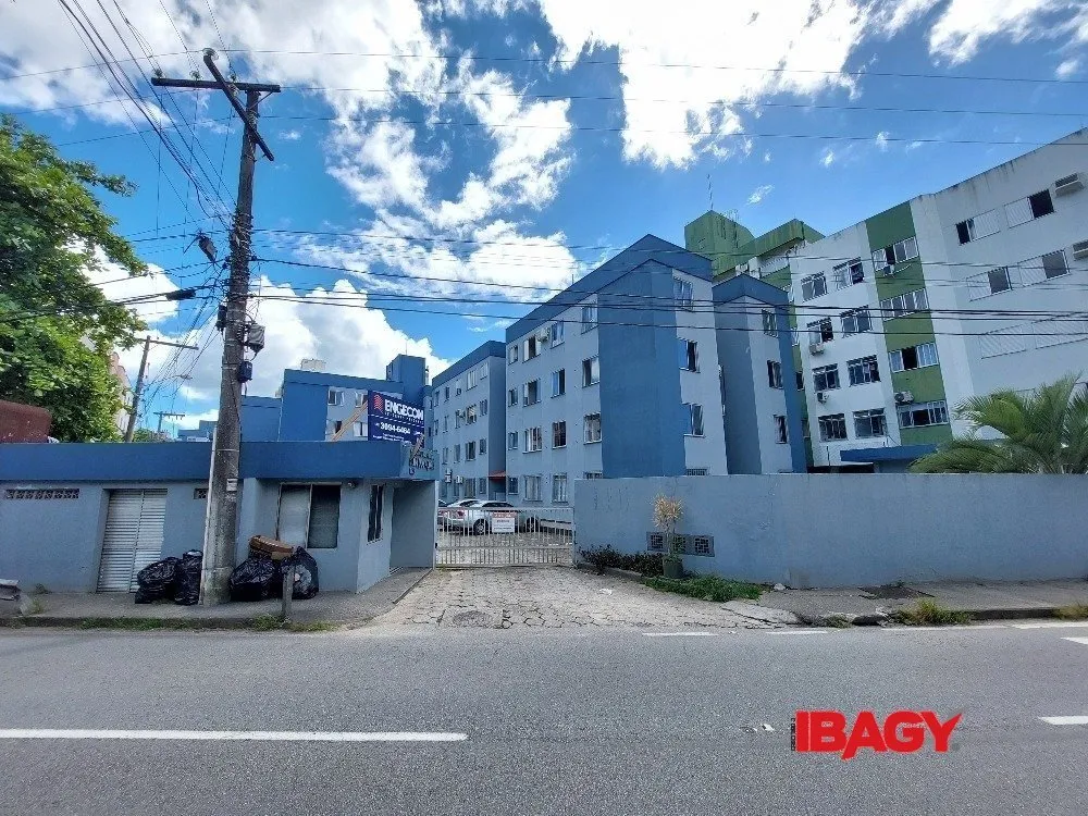 Меблированная квартира с 3 спальнями и 66 м² — photo 31