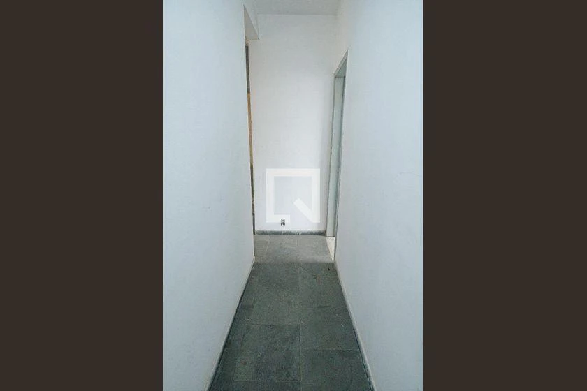 Квартира з 2 кімнатами та окремою кухнею на 57 м² — photo 3