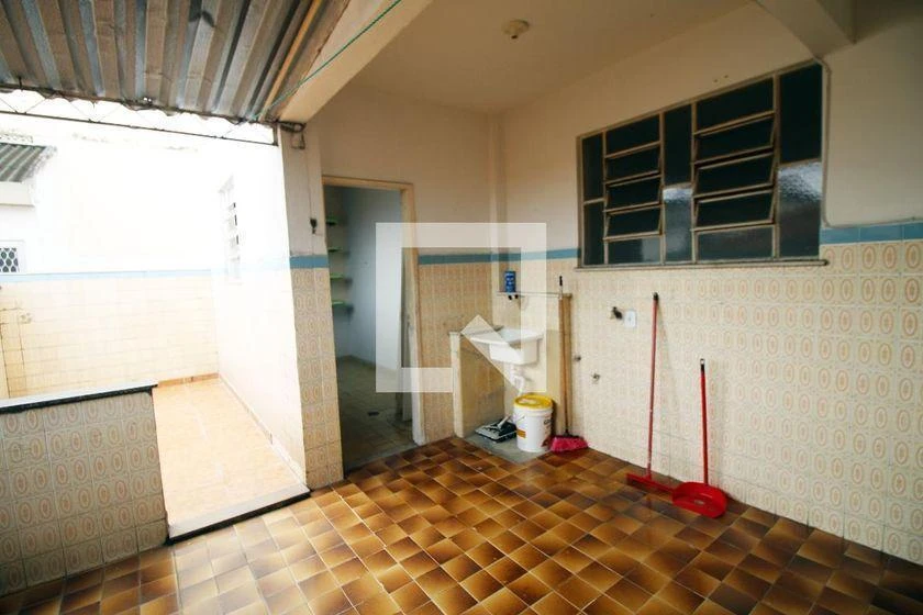 Apartamento de 2 dormitorios con cocina a gas y 50 m² — photo 41