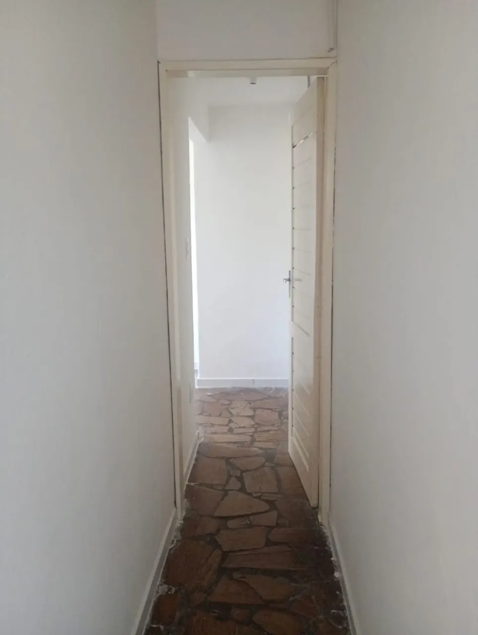 Apartment with 3 bedrooms, 3 bathrooms and a balcony — photo 11
