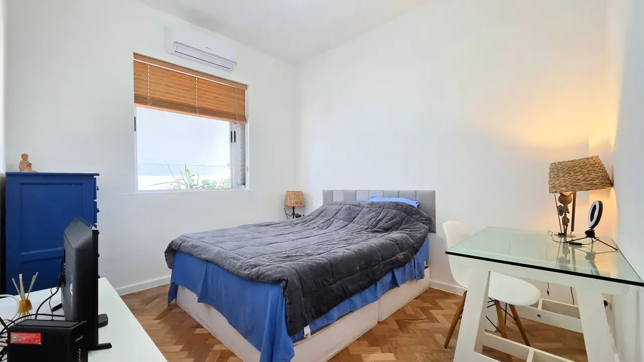 Furnished 3-bedroom apartment with open-plan gas kitchen — photo 4