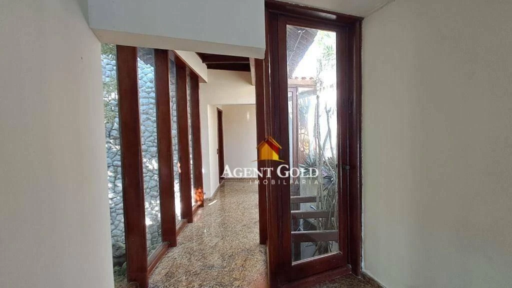 Rental house 700 m² with 5 en-suite bedrooms and 11 baths — photo 17
