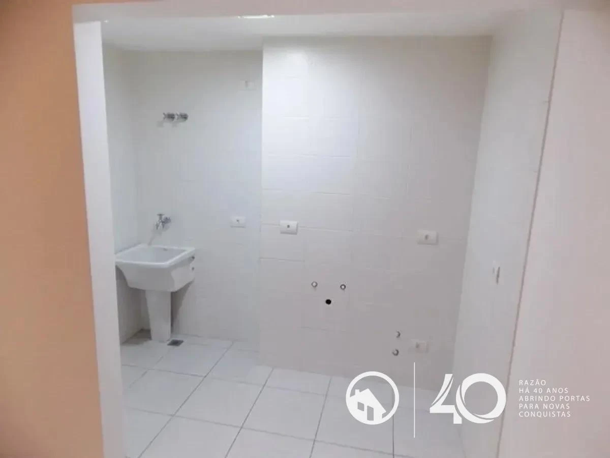 One-bedroom, 53 m² apartment in Curitiba — photo 11