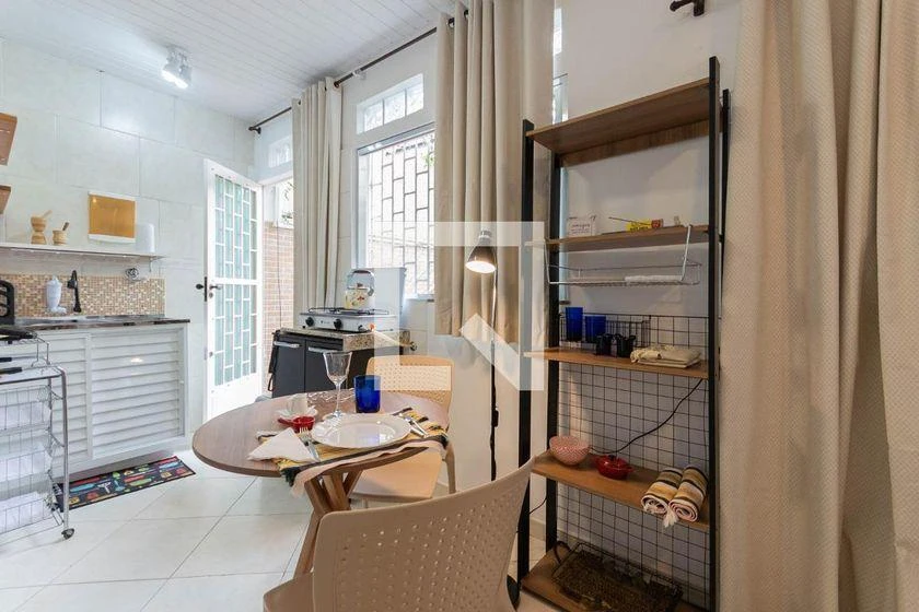 Furnished apartment, 22 m², with a home office — photo 4