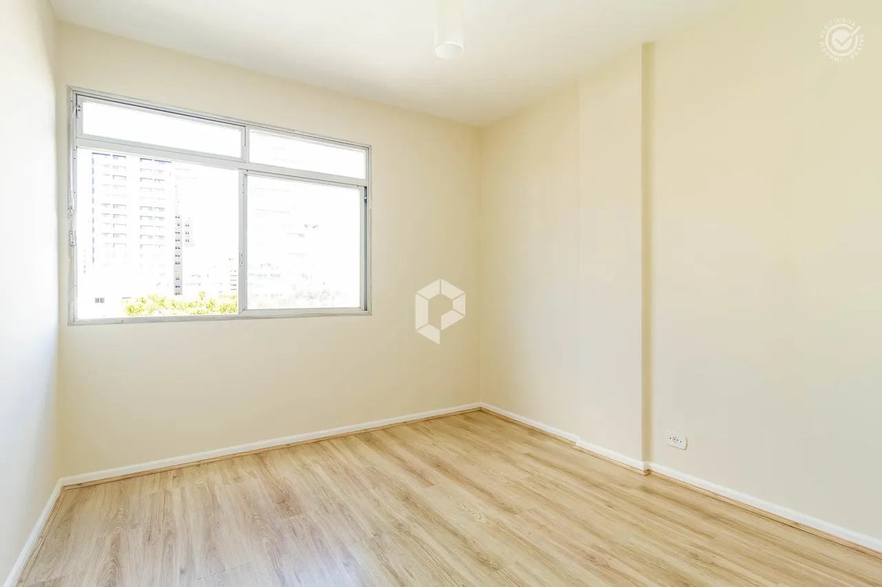 Орендна квартира з 3 спальнями 152 м² і балконом — photo 12