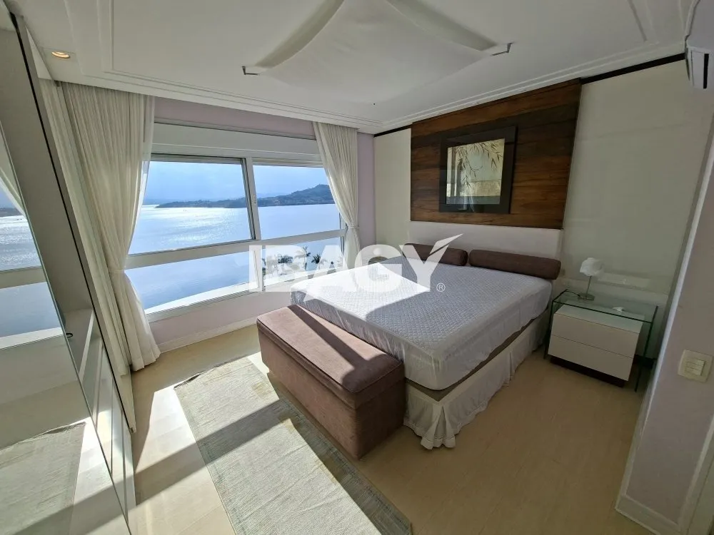 Apartamento amueblado de 4 dormitorios con 2 plazas — photo 3