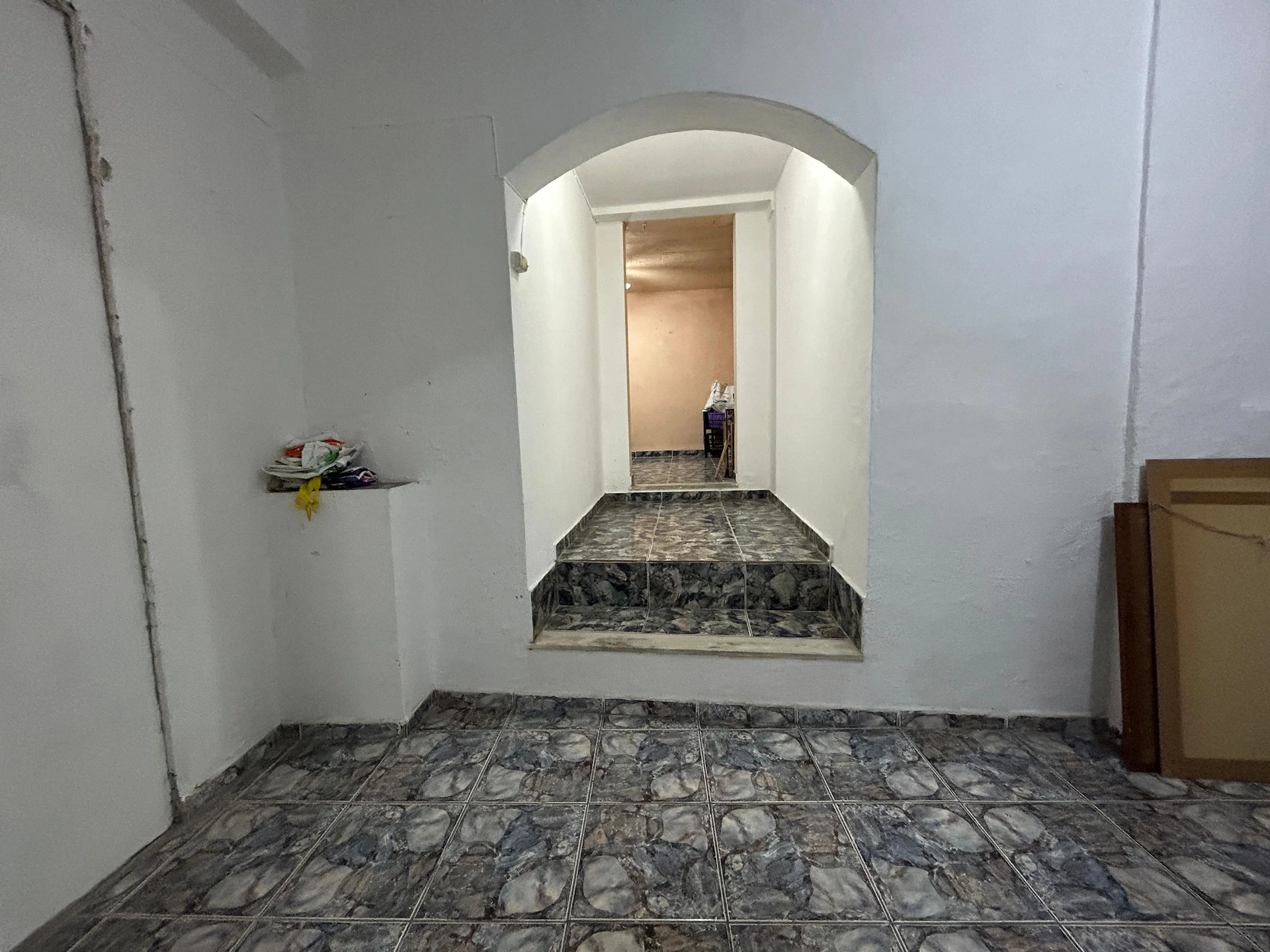 129 m² house with a grill on the balcony and a home office — photo 47