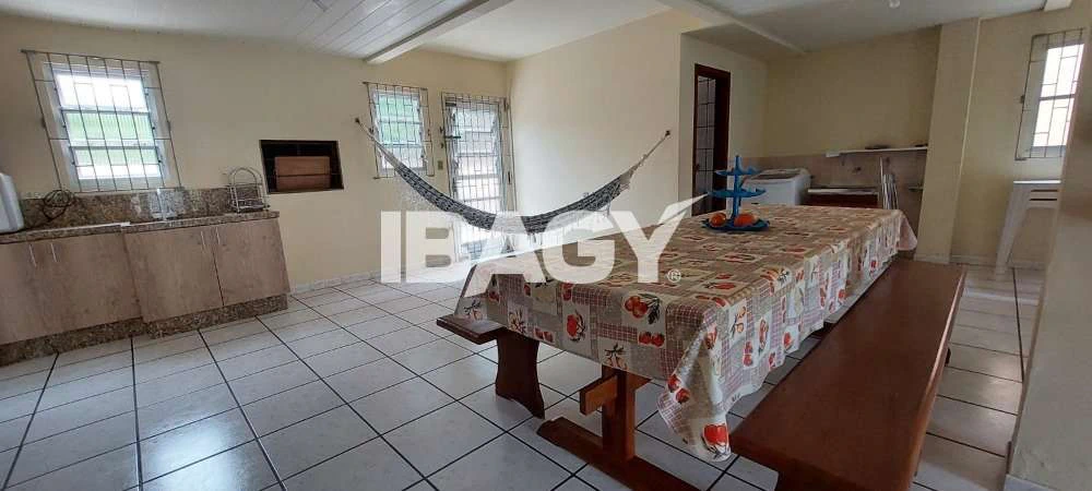 Furnished 2-floor house with 5 bedrooms and 3 bathrooms — photo 2