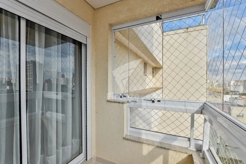 Furnished 352 m² apartment with 3 en-suite bedrooms — photo 8
