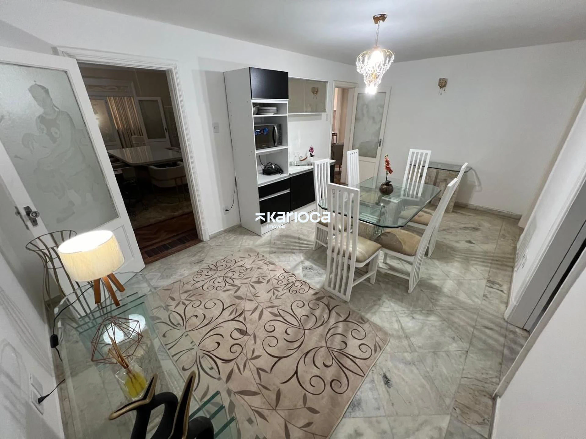 Furnished 4-bedroom apartment with 4 bathrooms — photo 2
