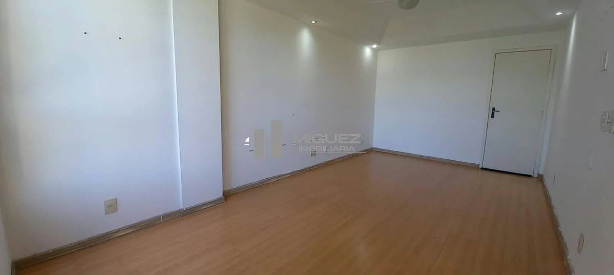 Apartamento de 190 m² com 3 quartos e vaga, cozinha fechada — photo 12