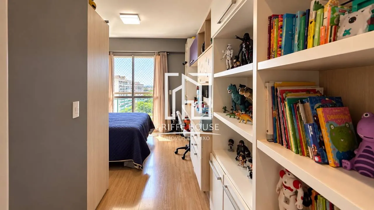 Furnished apartment, 233 m², with a bathtub — photo 22