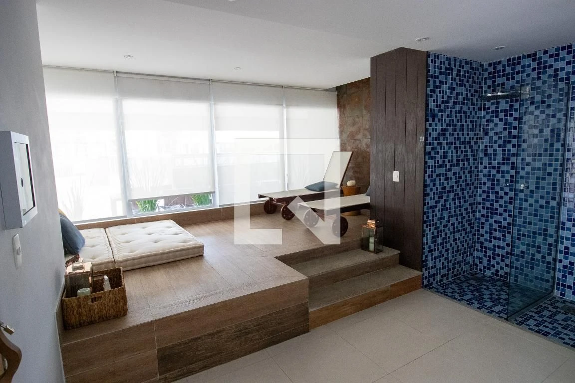 Apartamento mobiliado de 2 quartos com vista para a água — photo 46