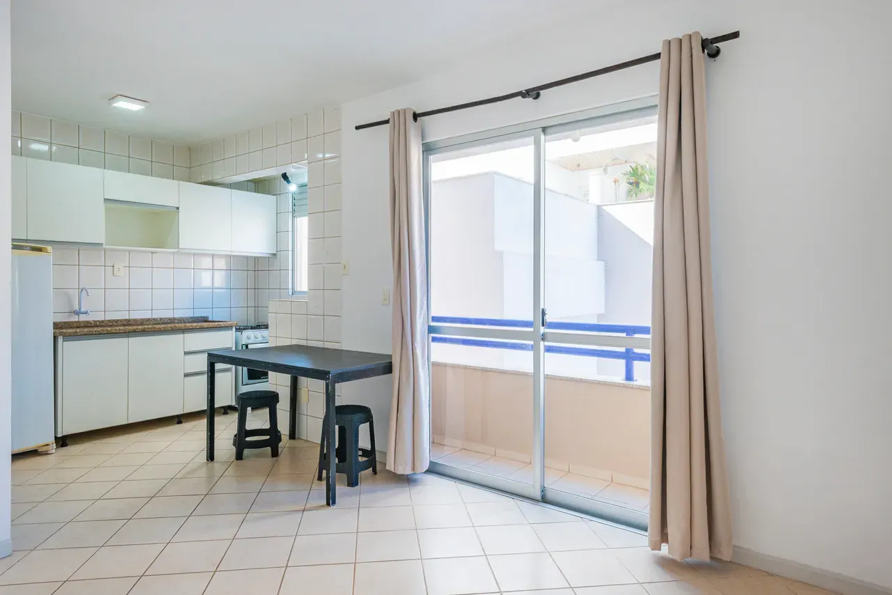 Apartamento de 40 m² com 1 quarto e cozinha separada — photo 2