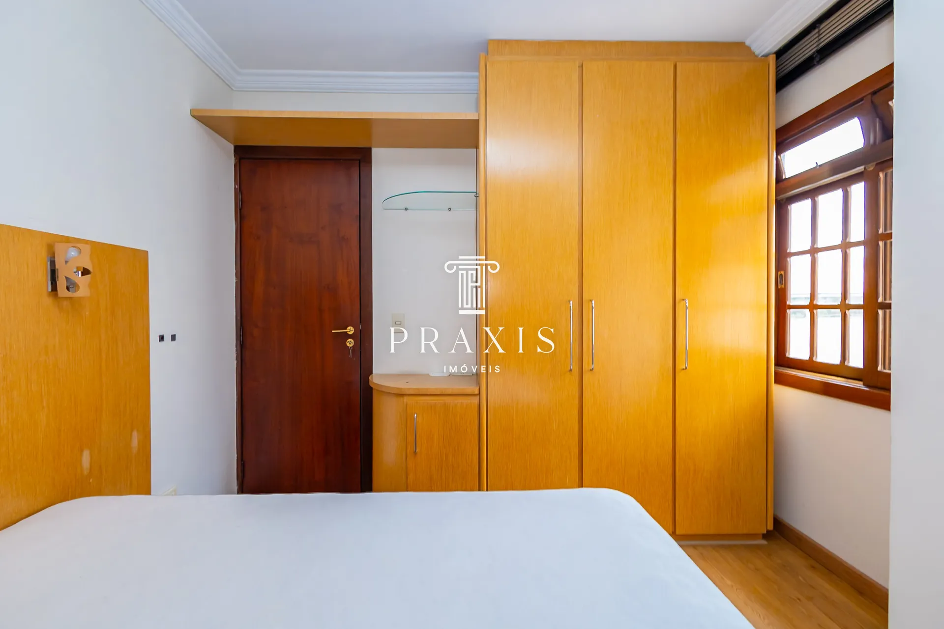 207 m² house with 5 bedrooms, 2 suites and 2 parking — photo 12