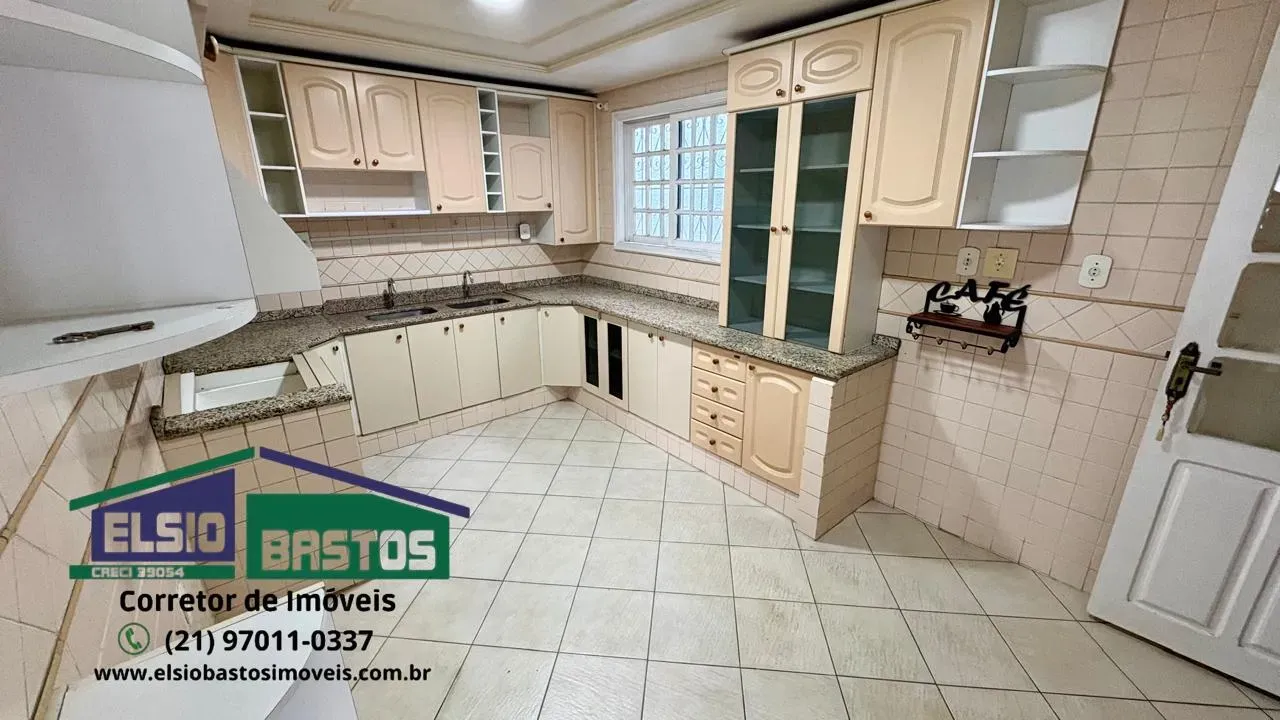 Casa de 180 m² com closet e jacuzzi — photo 7