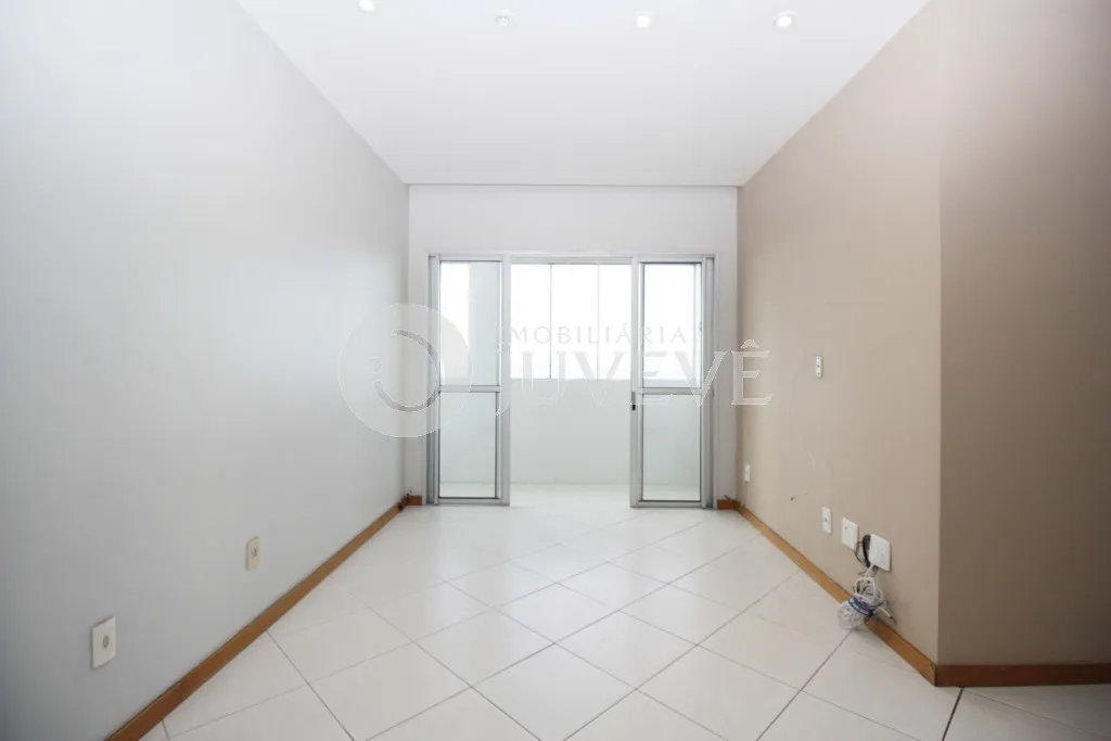 Apartment, 93 m², with a glass-enclosed balcony — photo 6