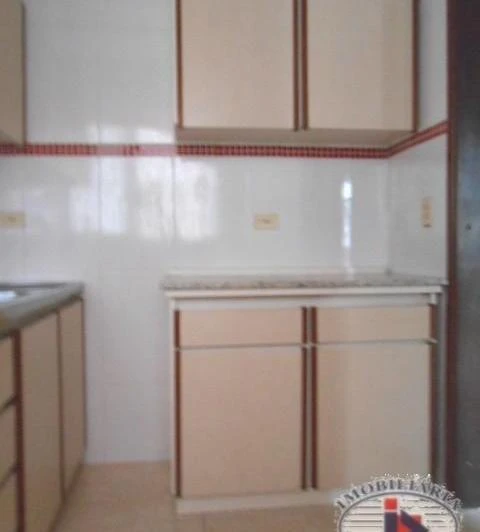 Apartamento de 40 m² com 1 dormitório e sacada