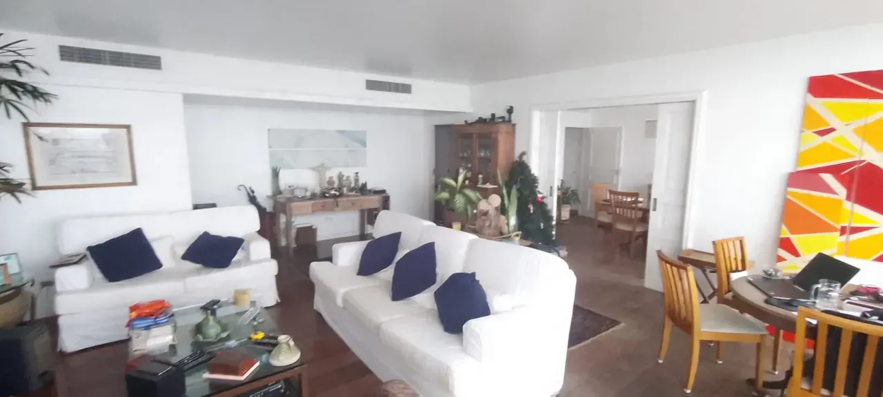 Apartamento mobiliado, 240 m², com janelas do piso ao teto — photo 2