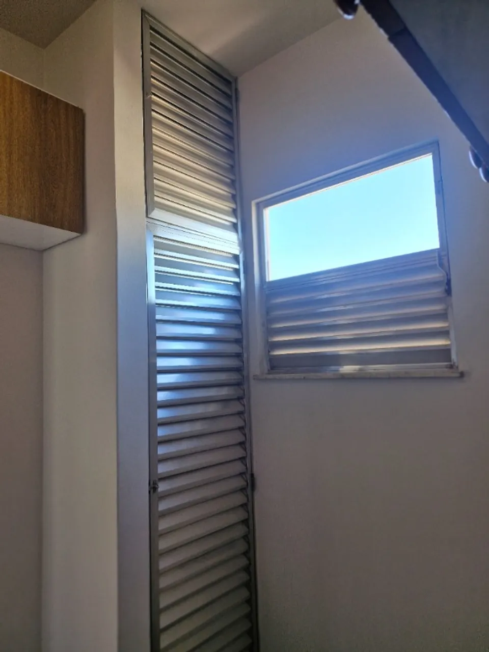 2-bedroom, 2-bath apartment with no parking space — photo 20