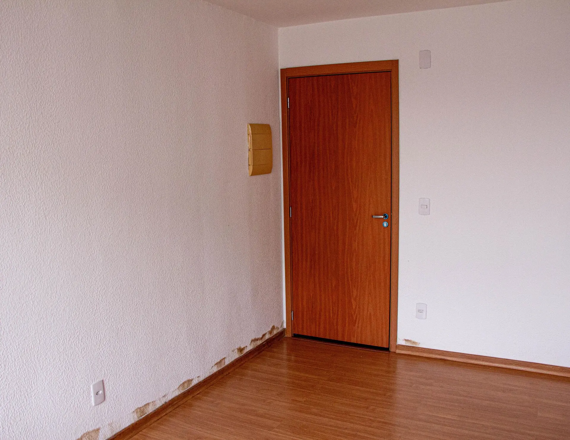Rental apartment with 2 bedrooms and 1 bathroom