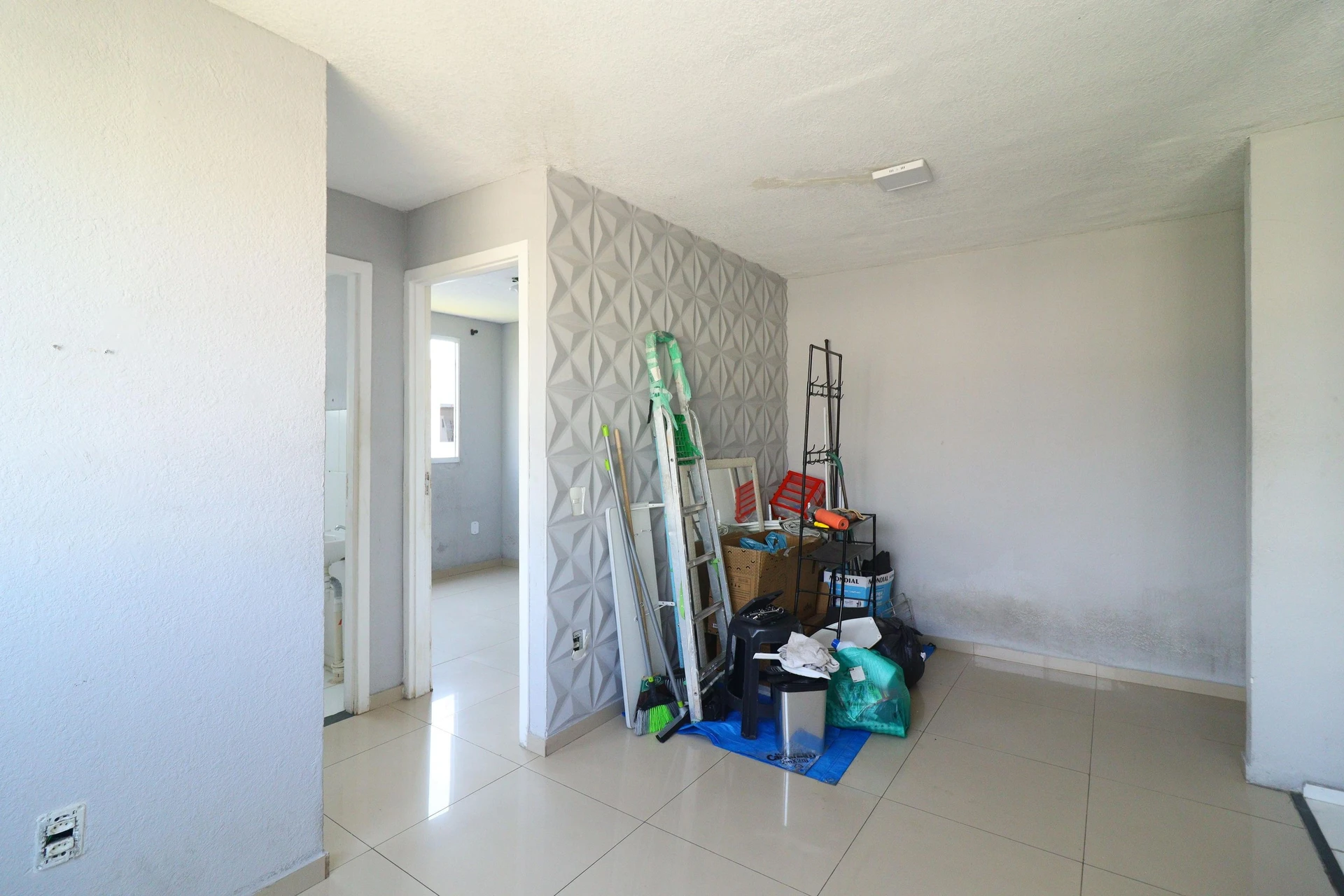 2-bedroom apartment with a home office — photo 4