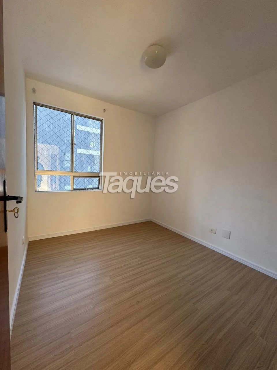 Unfurnished apartment with 2 bedrooms and 1 parking spot — photo 3