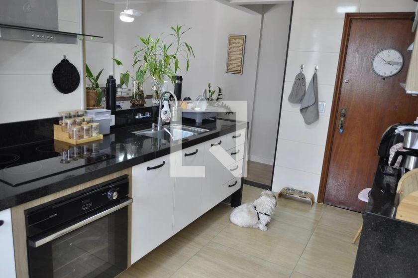 79 m² apartment with a home office and a washing machine — photo 31