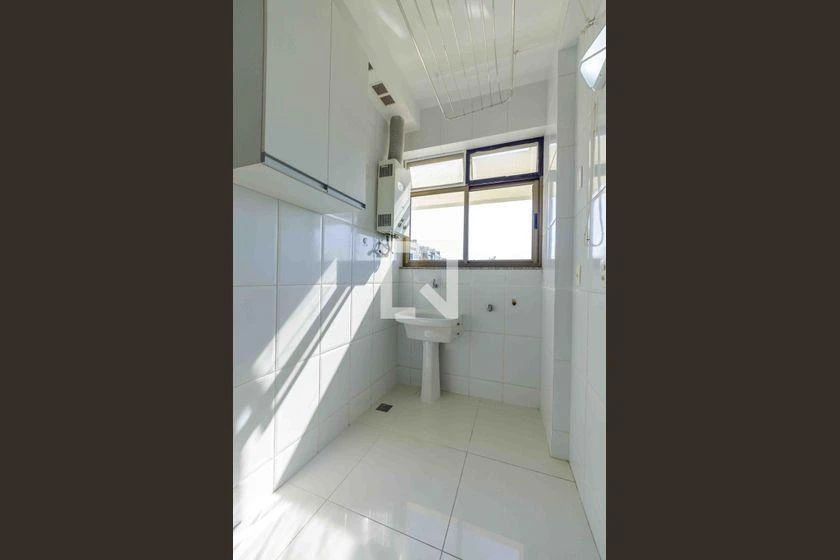 Apartamento para aluguel com 2 quartos e 2 banheiros — photo 51