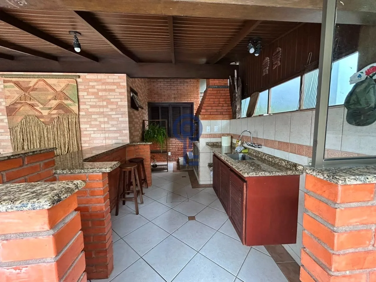 Furnished 25 m² studio with no parking and a gas kitchenette — photo 10