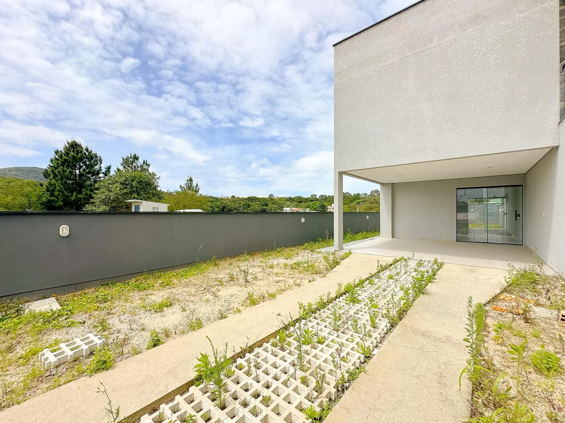 Floor-to-ceiling windows in a 3-bedroom house, 157 m² — photo 34