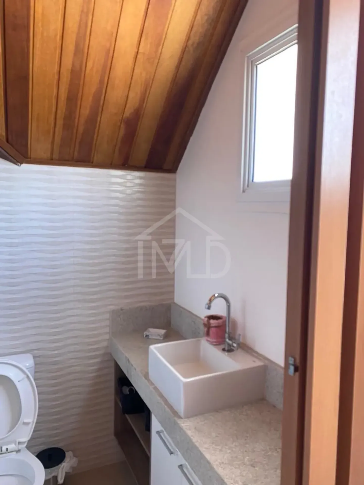 Сад та 4 спальні: будинок 195 м² — photo 24