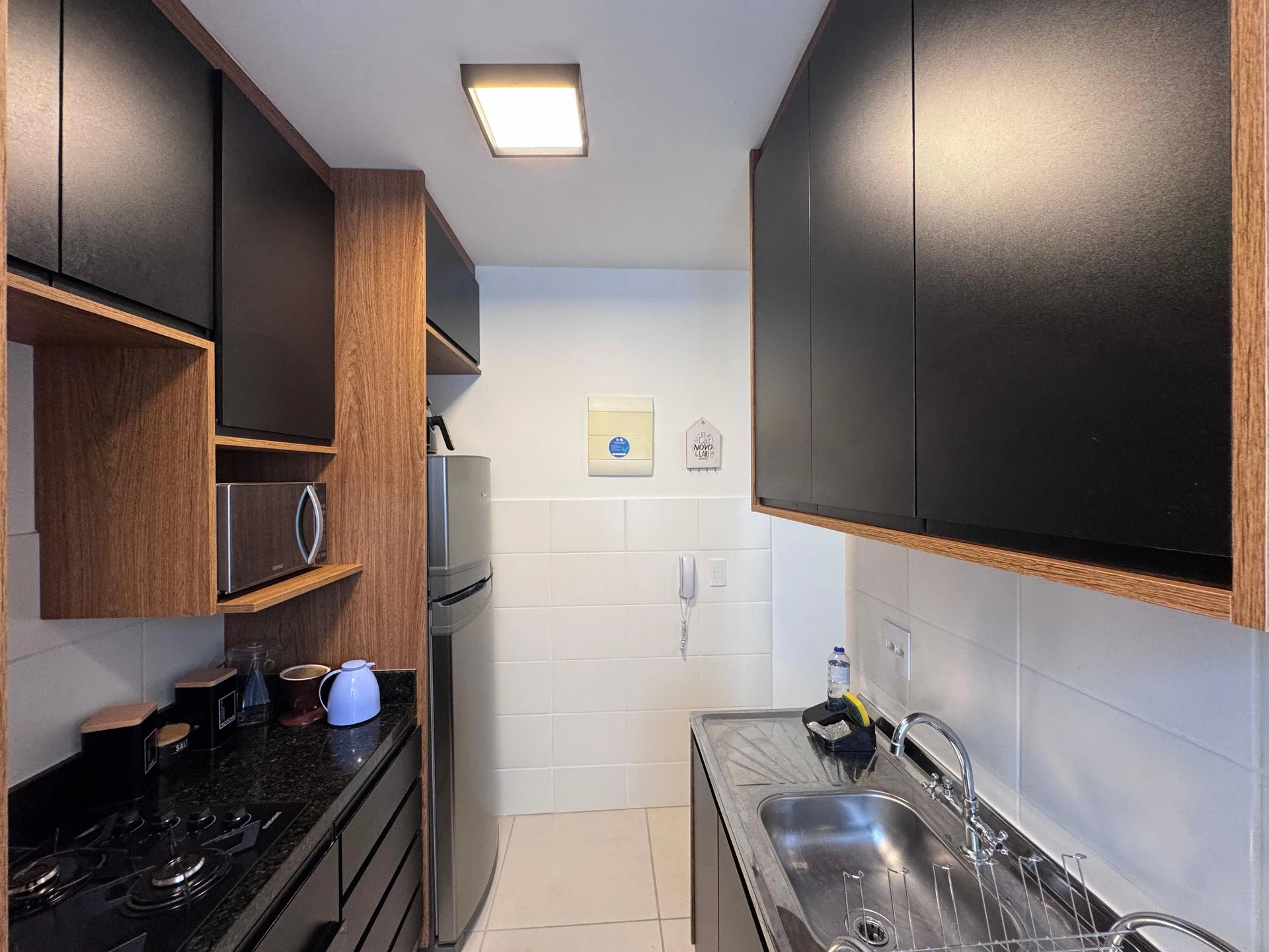 Furnished apartment with 2 bedrooms and a balcony — photo 8