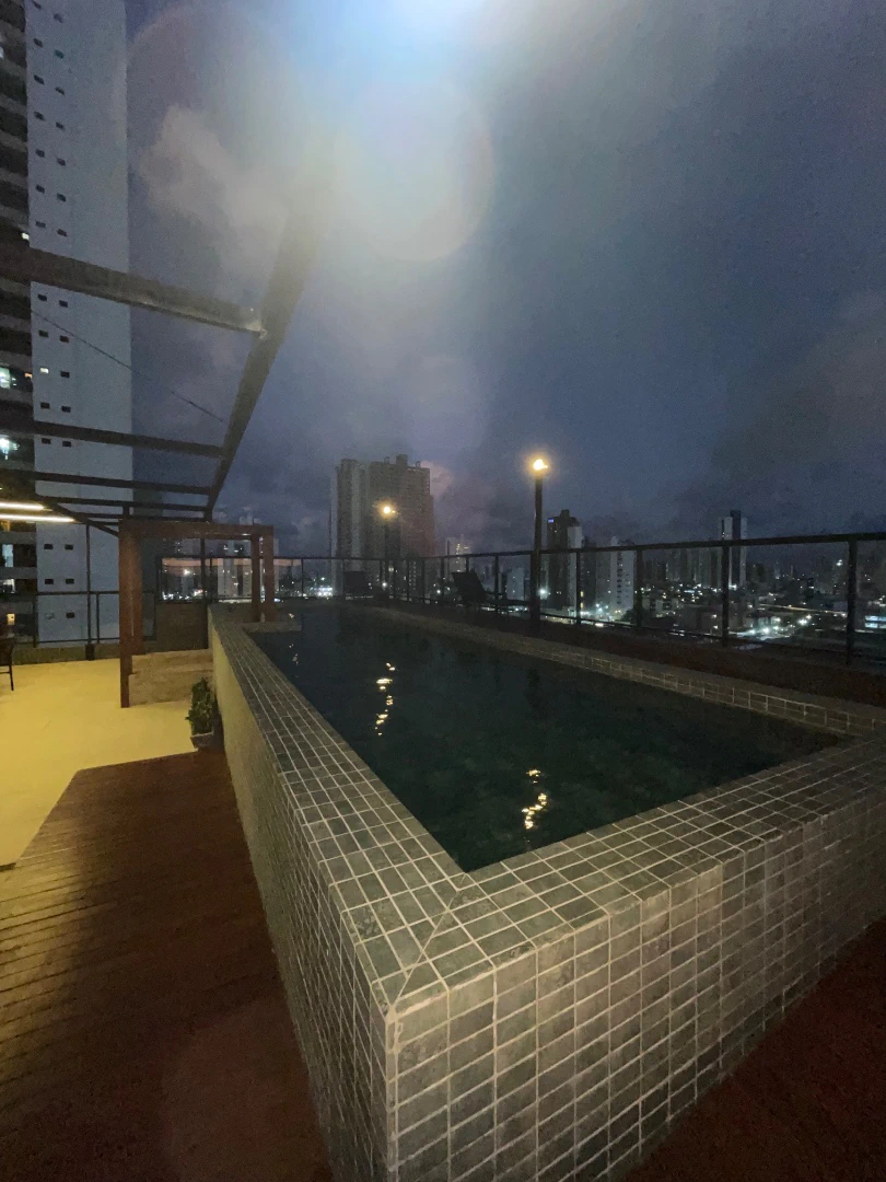 Balcony with a grill in a 3-bedroom apartment, 80 m² — photo 27