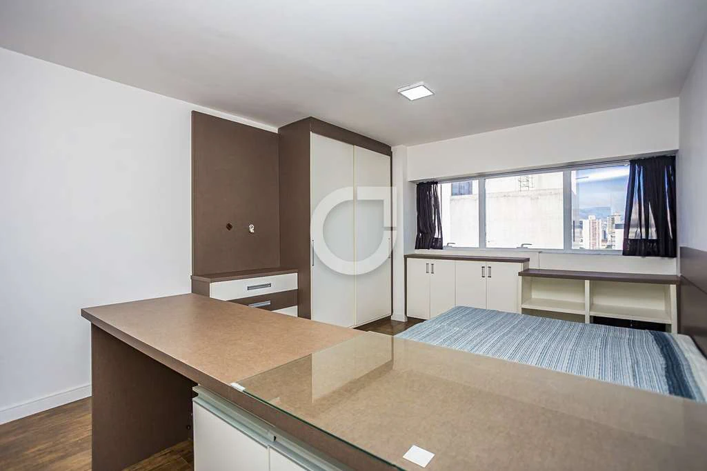 Furnished 44 m² studio with 1 parking spot — photo 2