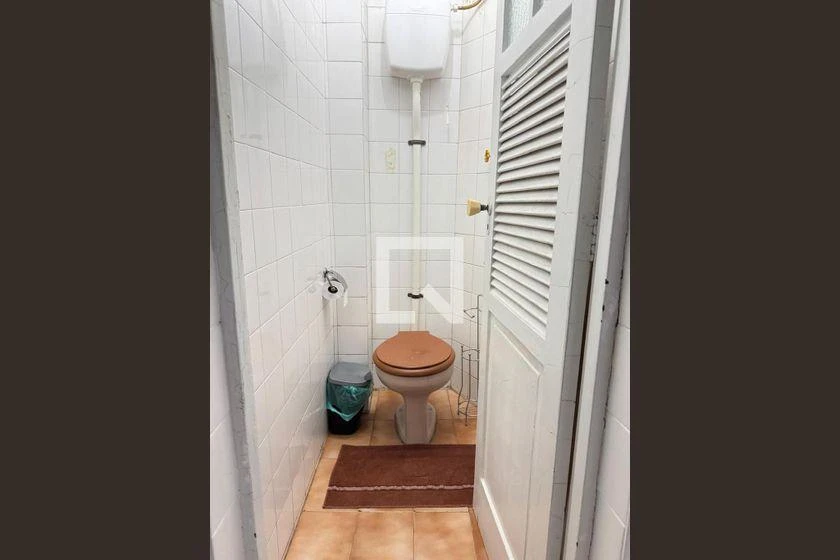 Apartamento com piso de madeira ou laminado, Laranjeiras — photo 12