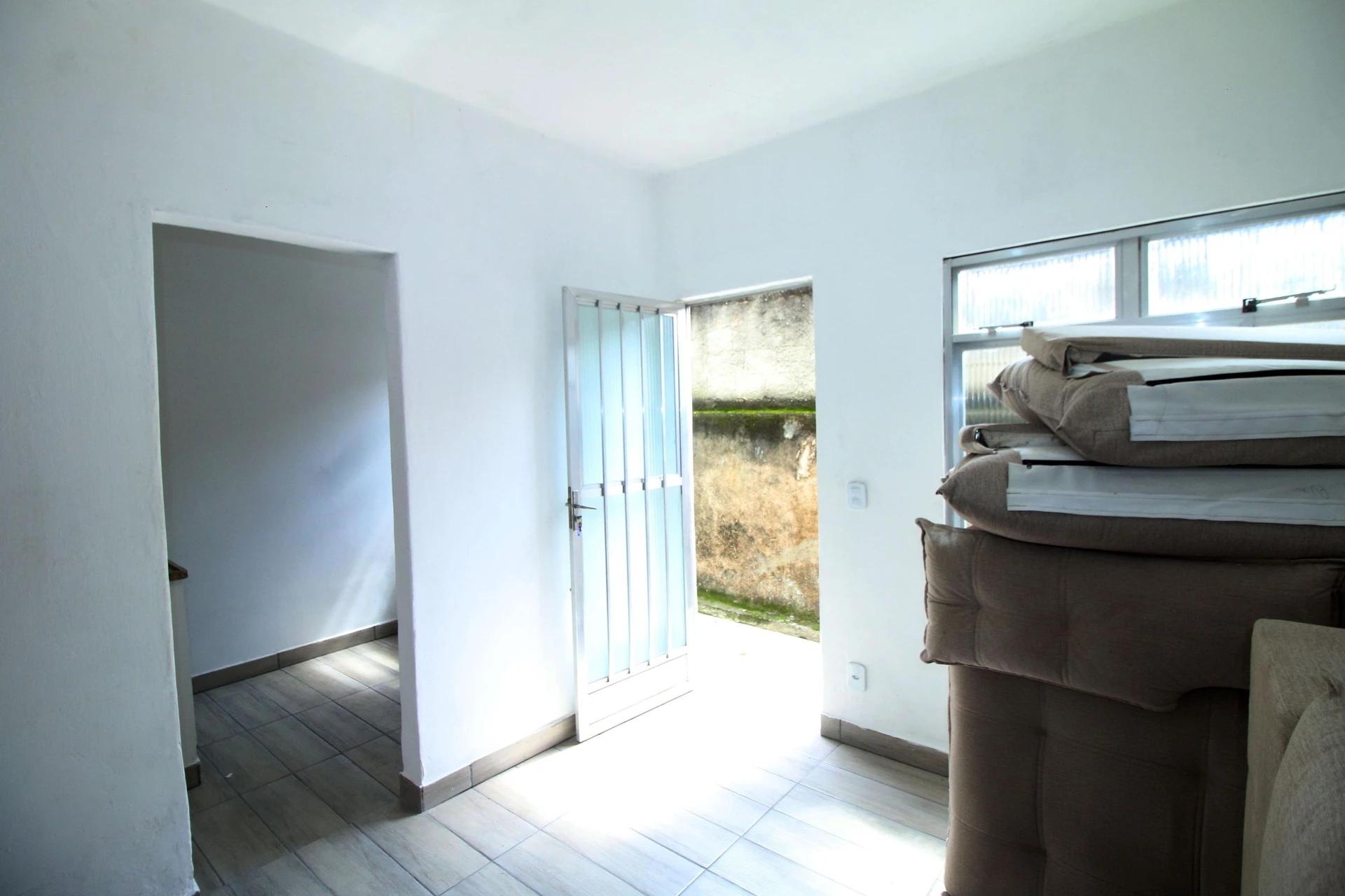 Casa de 35 m² e 1 quarto, Vigário Geral — photo 13