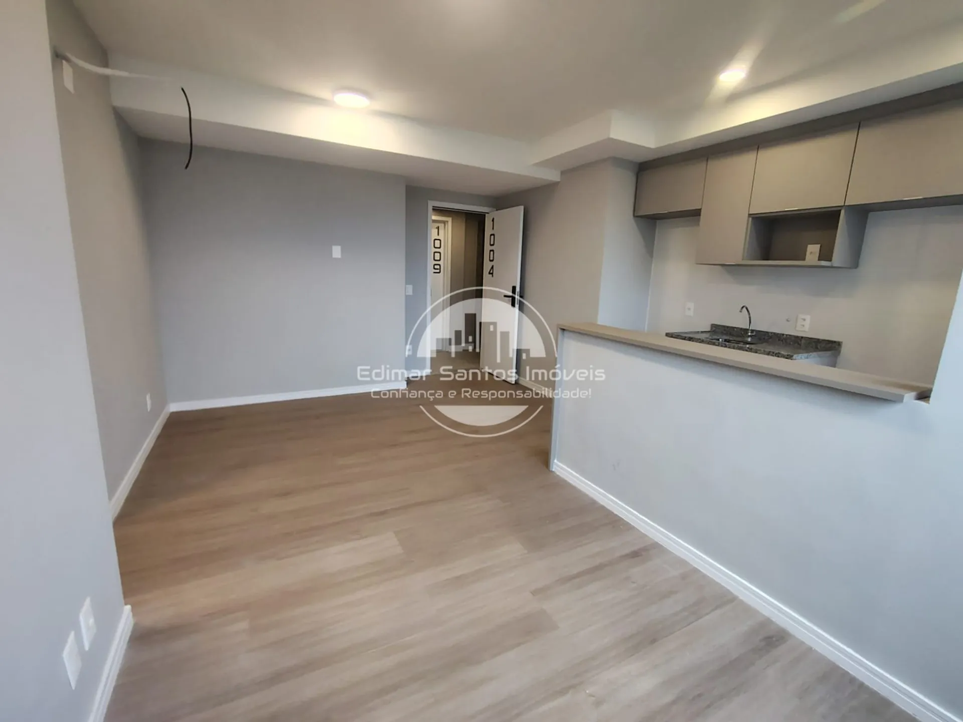 55 m² apartment with 2 bedrooms (1 en-suite) on floor 10