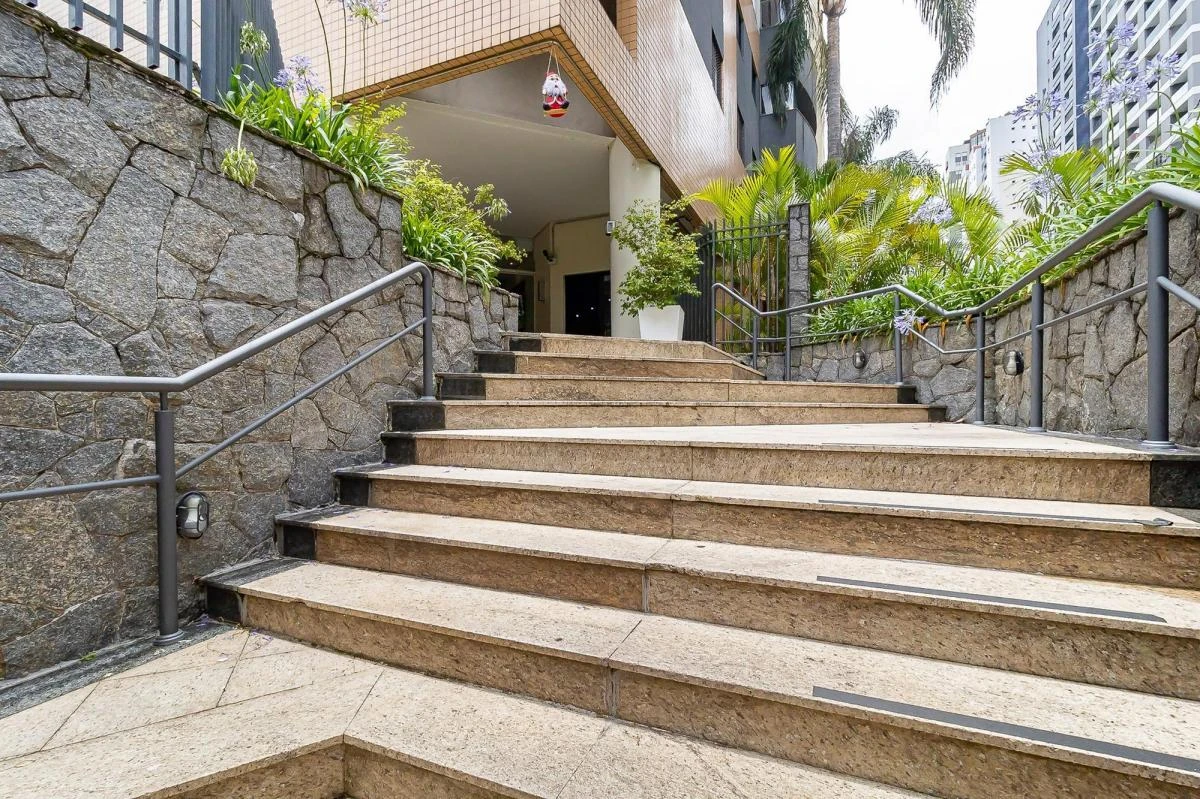 Apartamento com 2 quartos e churrasqueira privativa na sacada — photo 35