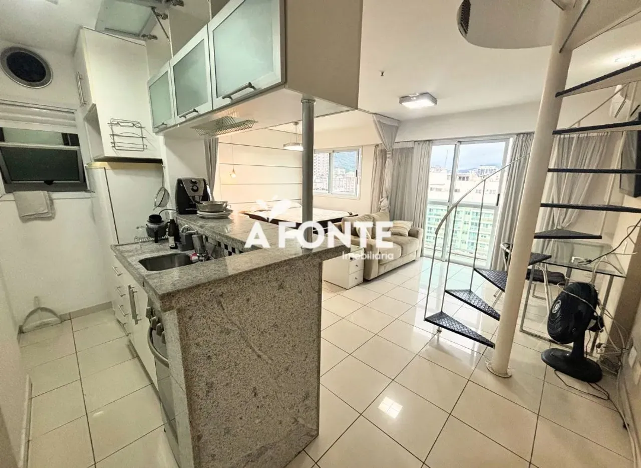 2-bedroom apartment with a mountain view in Rio de Janeiro — photo 4