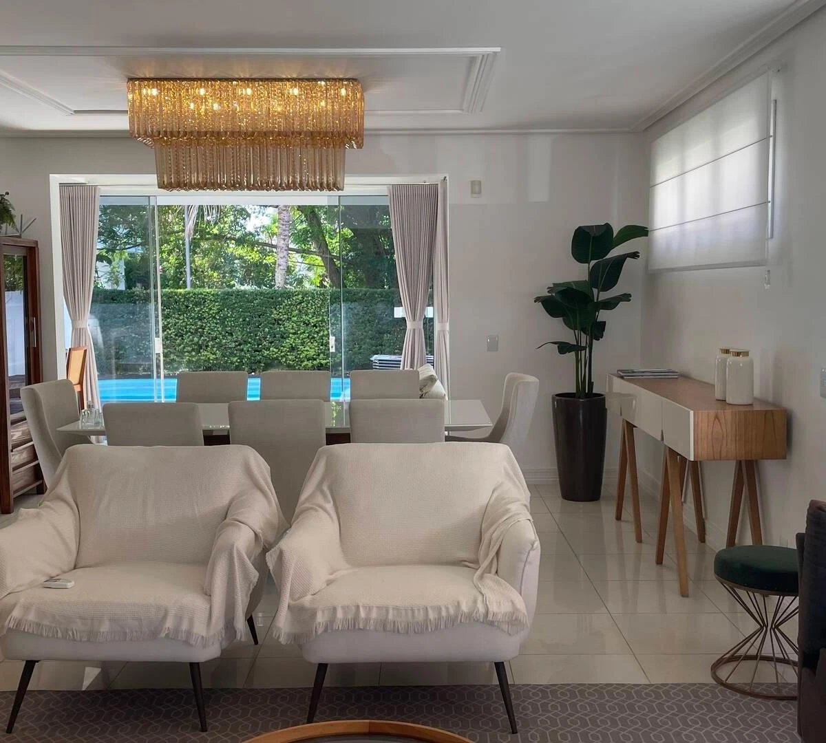 Home office in a 4-bedroom house, 320 m² — photo 6