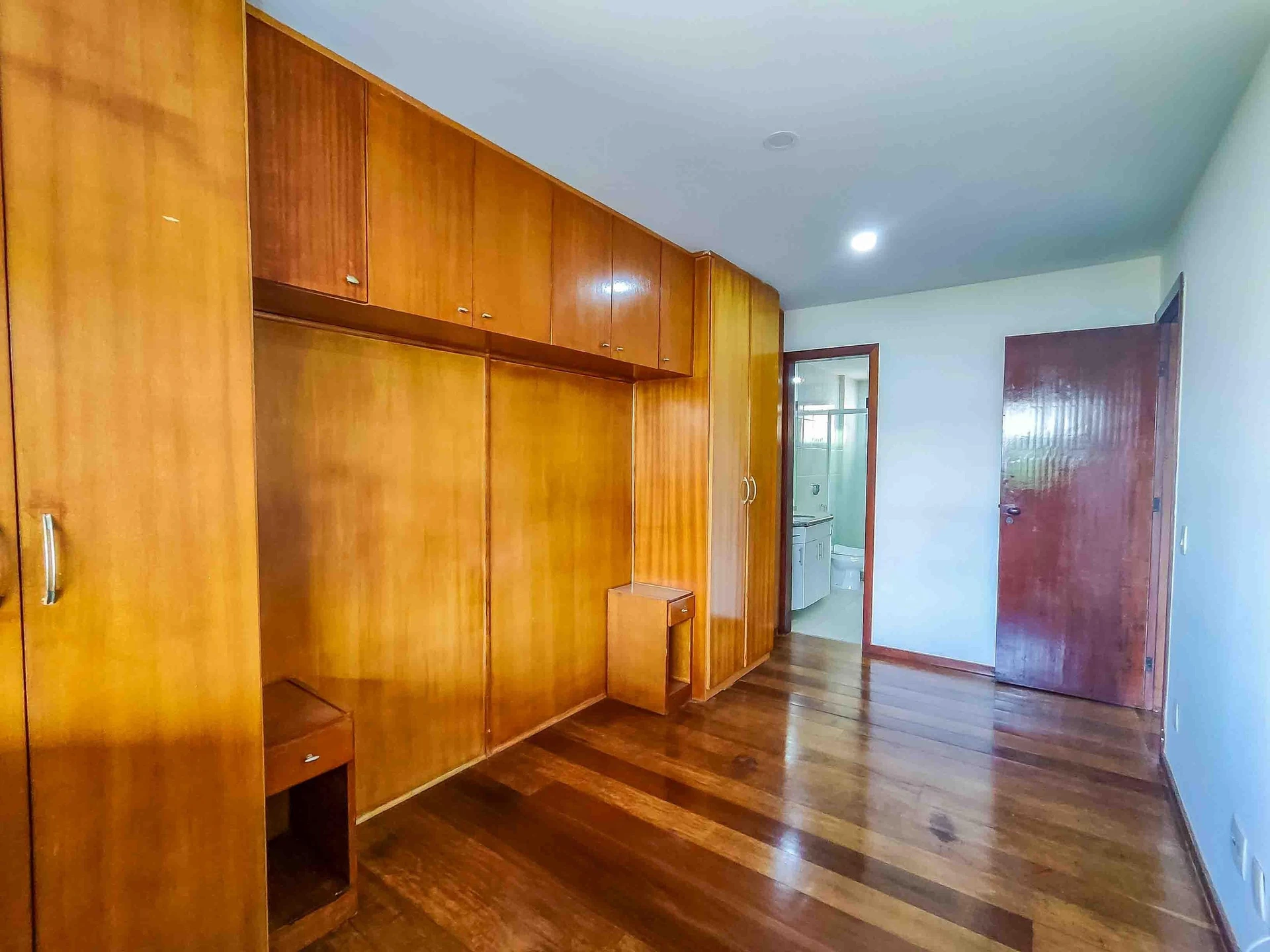 Apartamento sem mobília com 3 quartos e área de lavanderia — photo 14