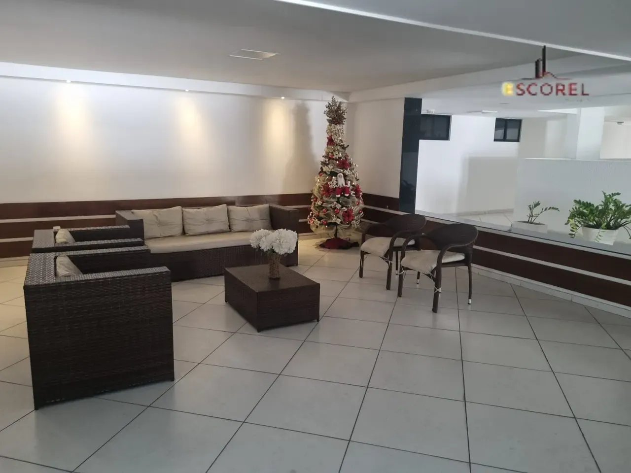 Apartamento de 2 quartos em condomínio com academia