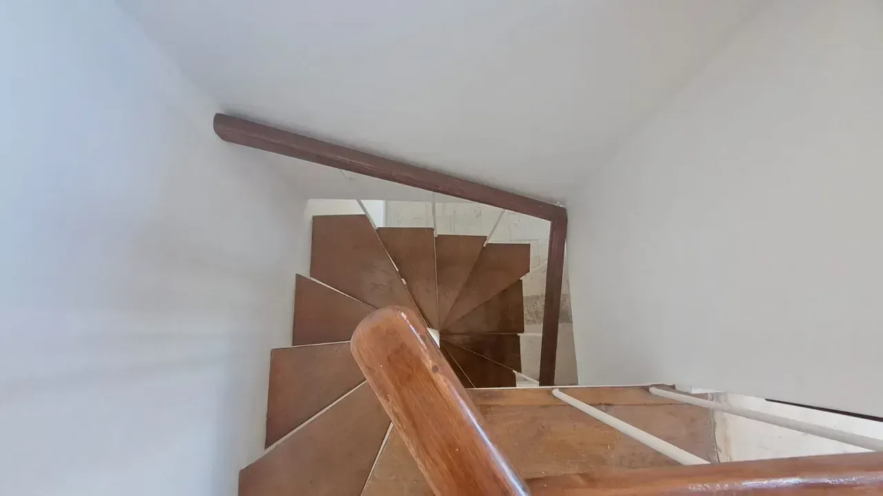 177 m² duplex with 2 bedrooms, 3 bathrooms — photo 17