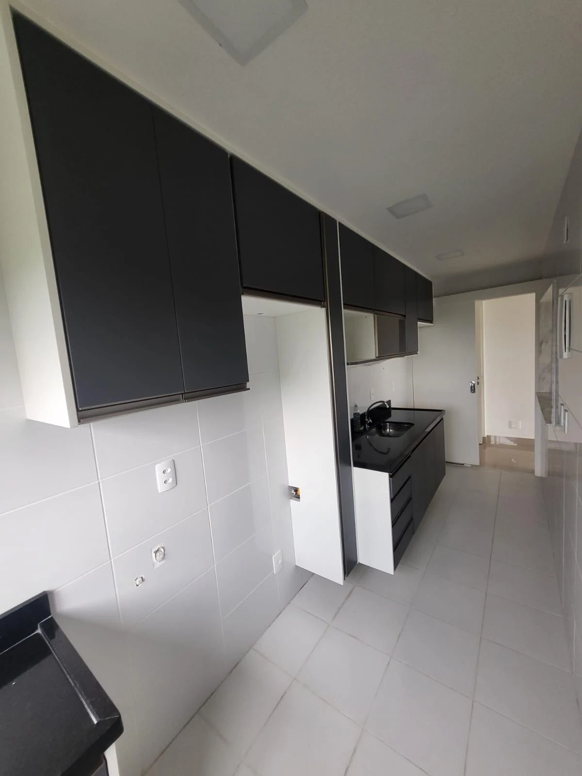 1-bedroom apartment with mountain views and balcony — photo 21