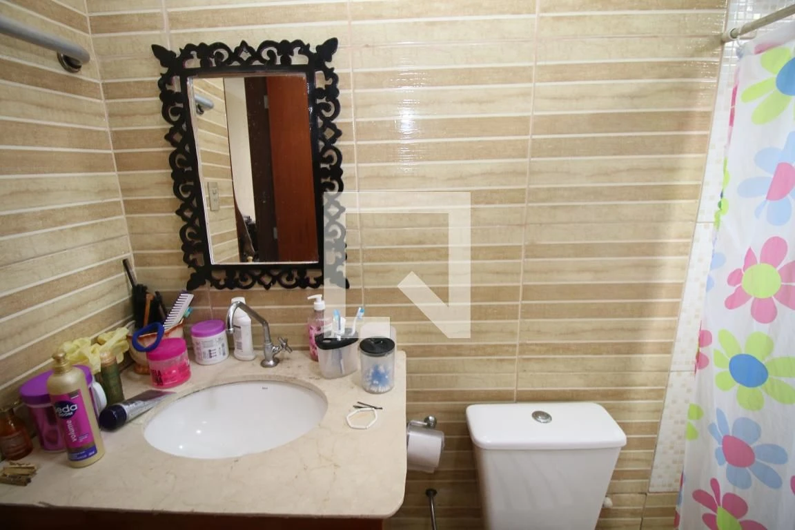Casa mobiliada com 3 quartos, 1 banheiro e jardim privativo — photo 24