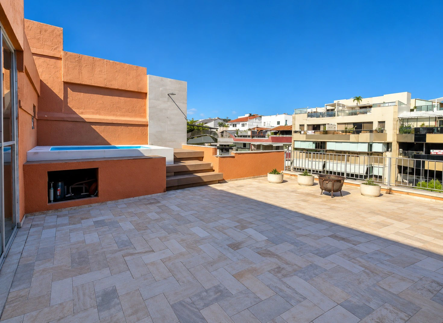 Apartamento com 2 quartos, terraço e 2 vagas — photo 4
