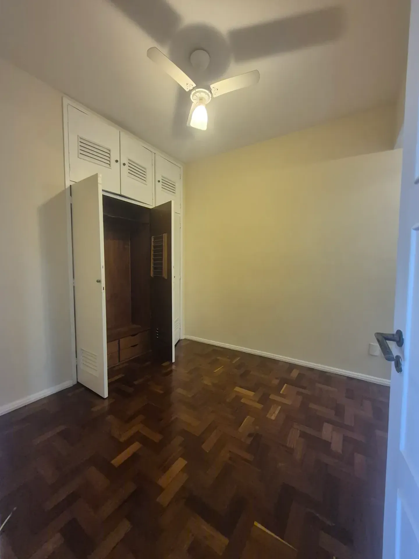 3-bedroom apartment with en-suite on the 9th floor — photo 27