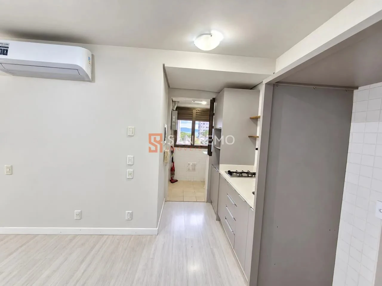 2-bedroom apartment with a water view in Florianópolis — photo 10