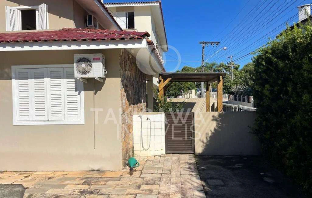 Casa de 209 m² com 3 dormitórios e 2 vagas — photo 5